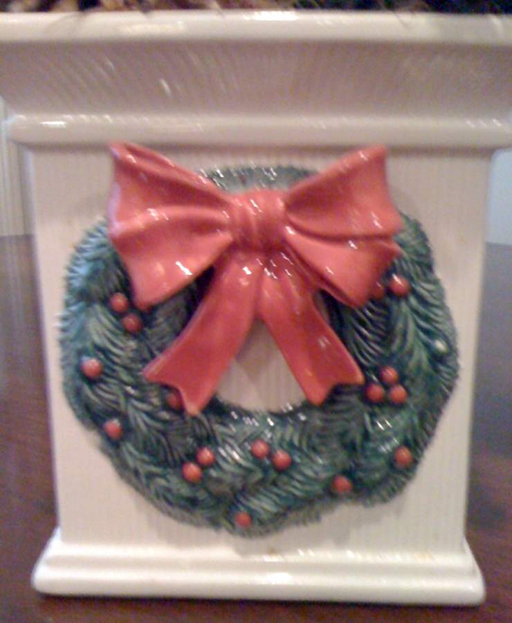 Christmas Garland Centerpiece by Fitz & Floyd-1