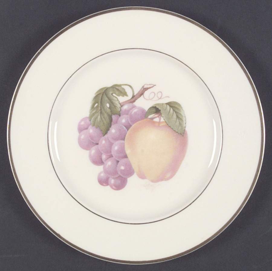 FOY1 (Rim) Luncheon Plate by Fondeville (NY)-1