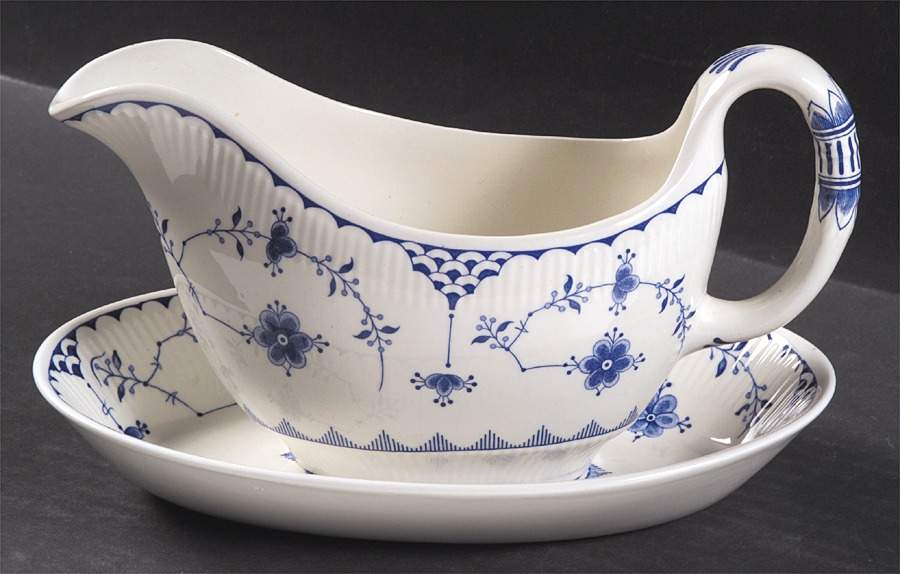 Denmark Blue Gravy Boat & Underplate/Relish by Franciscan-1