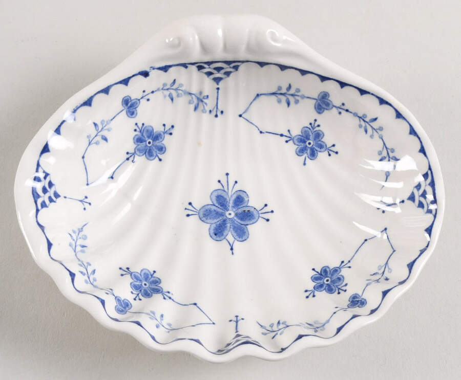 Denmark Blue Shell Shaped Dish by Franciscan-1