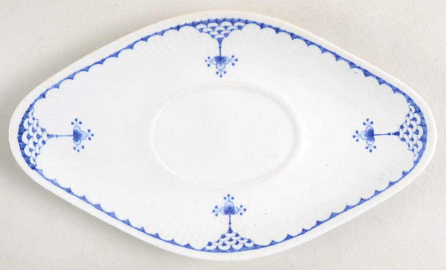 Denmark Blue Underplate for Gravy Boat by Furnivals-1