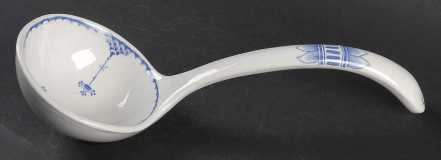 Denmark Blue Tureen Ladle by Furnivals-1