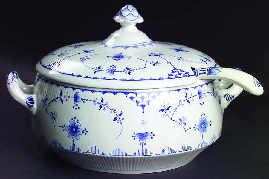 Denmark Blue Tureen & Lid w/Ladle by Furnivals-1