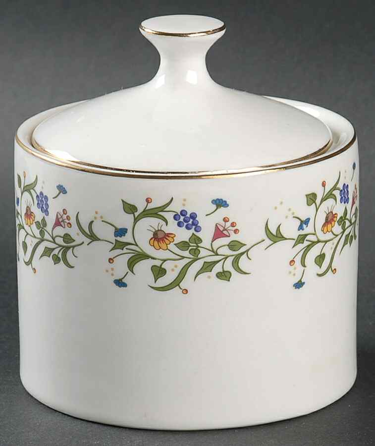 Ashbury Sugar Bowl & Lid by Farberware-1