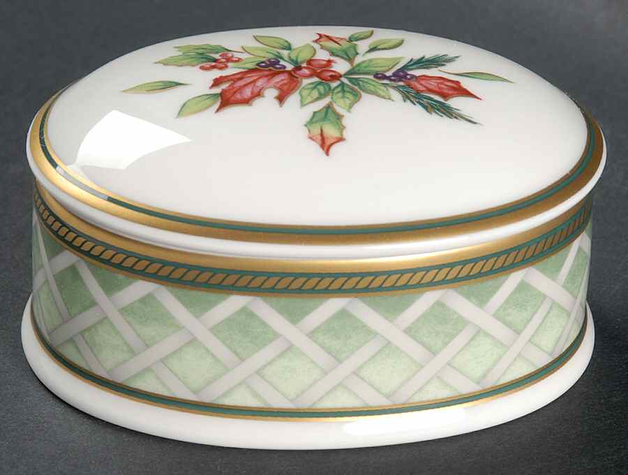 Winter Holiday Oval Box & Lid 4" by Fitz & Floyd-1