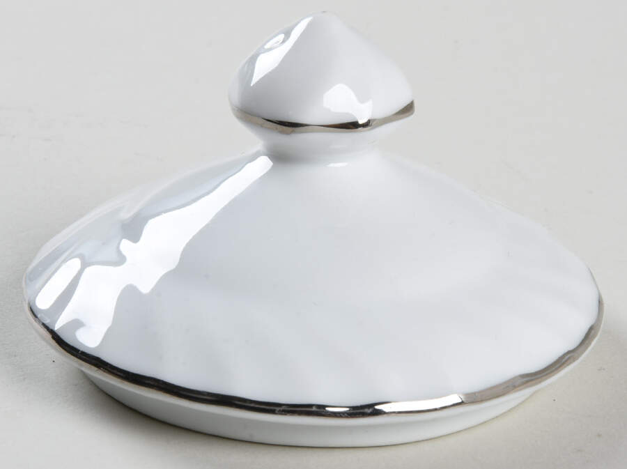 Garland Lid for Sugar Bowl by Fine China of Japan-1