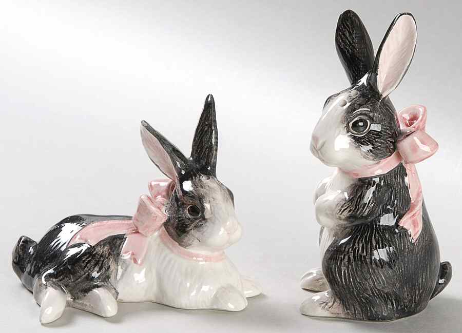Pansy Parade Figural Salt & Pepper Set by Fitz & Floyd-1