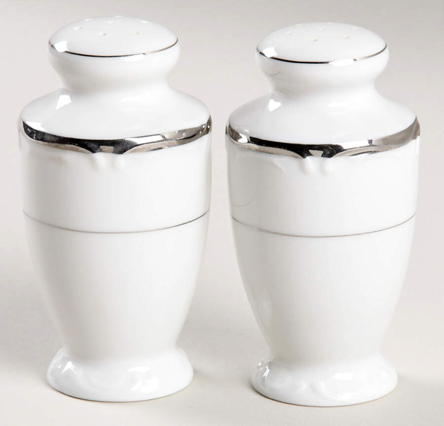 Empress Salt & Pepper Set by Fashion Royale-1