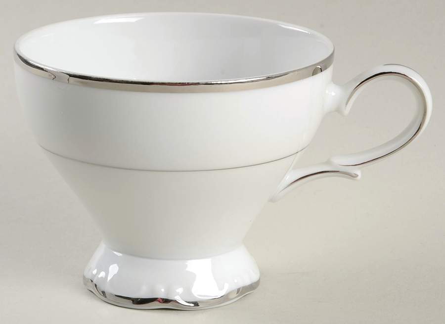 Empress Footed Cup by Fashion Royale-1