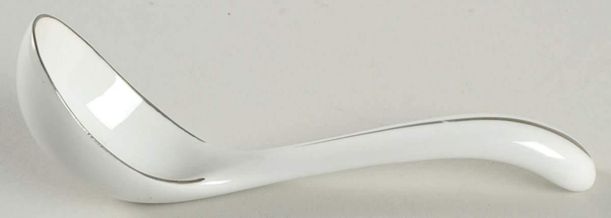 Empress Gravy Ladle Solid Piece by Fashion Royale-1