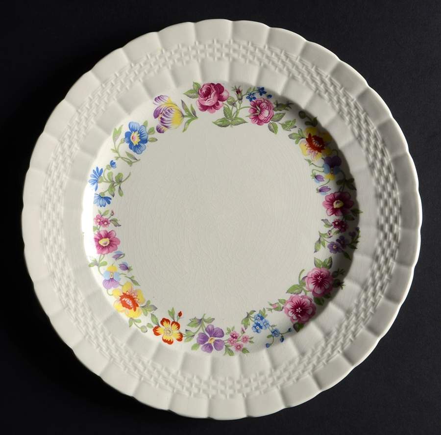 Creston Dinner Plate by Fondeville-1