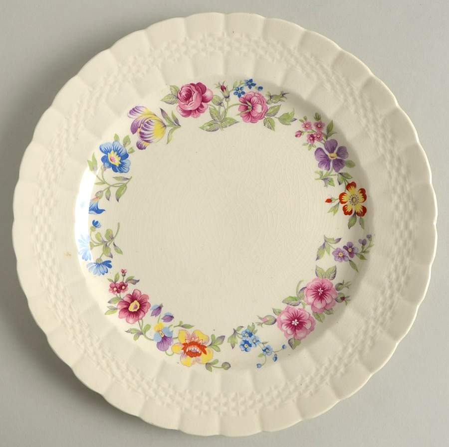 Creston Luncheon Plate by Fondeville-1