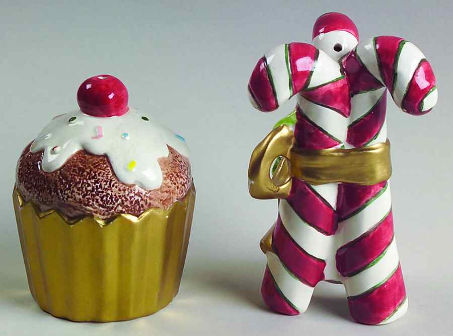 Sugar Plum Christmas #1 Salt & Pepper Set by Fitz & Floyd-1