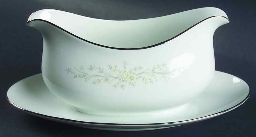 Sintra Gravy Boat with Attached Underplate by Four Crown-1