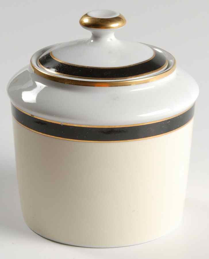 Chaumont II Creme Sugar Bowl & Lid by Fitz and Floyd-1