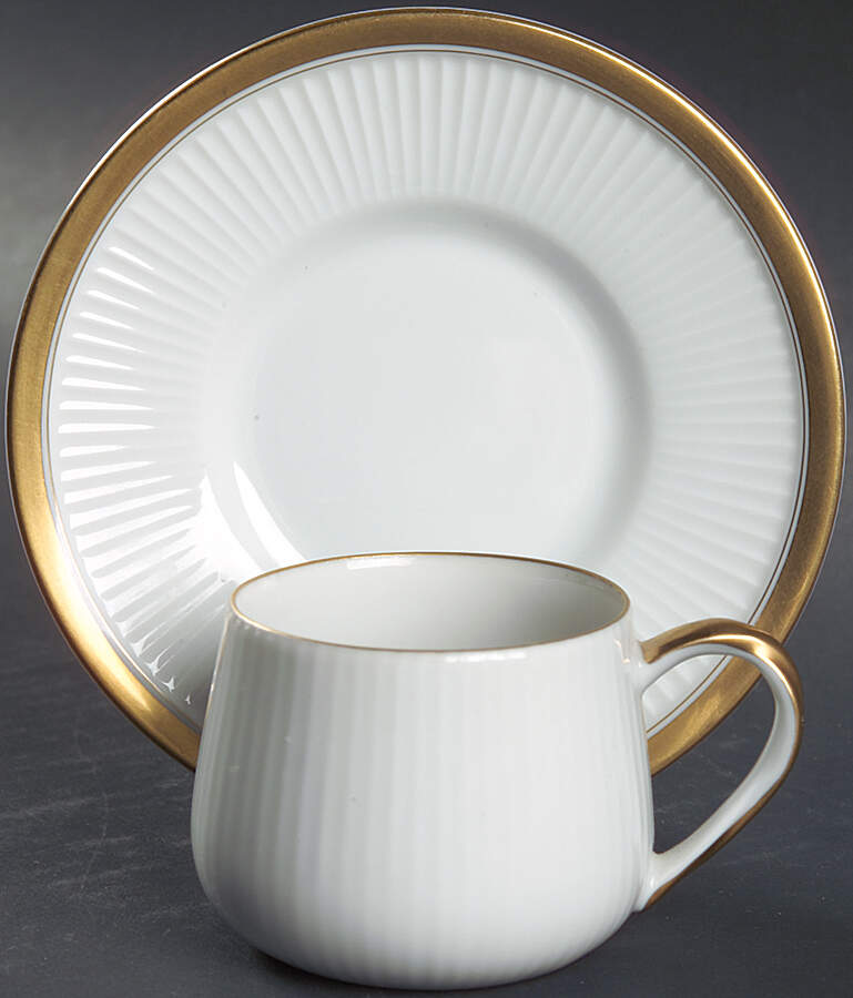 Classique d'Or White (Gold Verge and Trim Only) Flat Demitasse Cup & Saucer Set by Fitz & Floyd-1