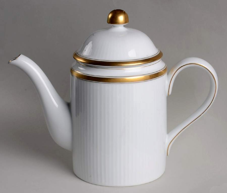 Classique d'Or White (Gold Verge and Trim Only) Coffee Pot & Lid by Fitz & Floyd-1