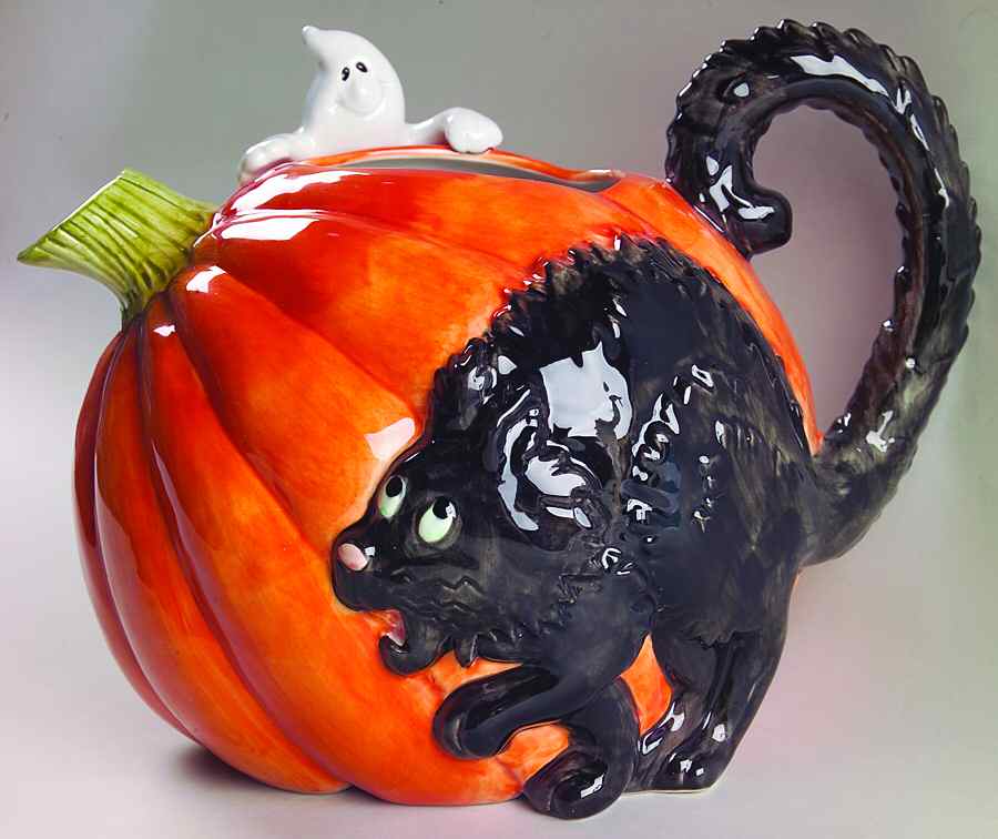 Halloween 3 1/2 Quart Pitcher by Fitz & Floyd-1
