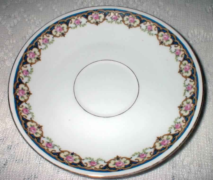 15497 Saucer by Fraureuth-1