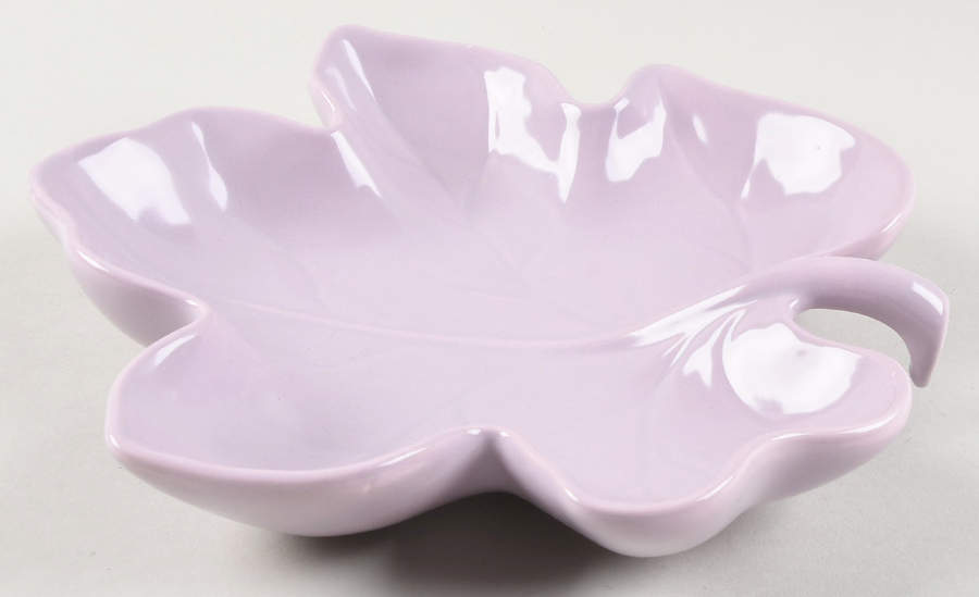 Total Color Spectrum Lilac 8" Leaf Dish by Fitz & Floyd-1