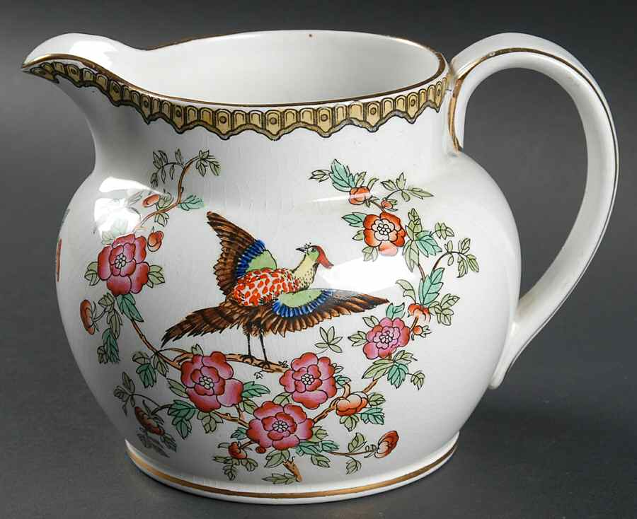 Old Bow 28 Oz Jug by S Fieldings & Co.-1
