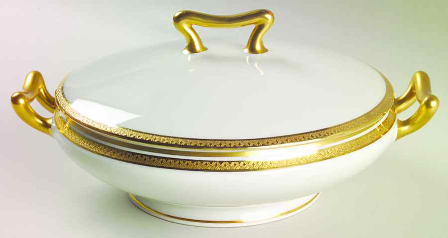 FXL1 Round Covered Vegetable by French China - Limoges-1