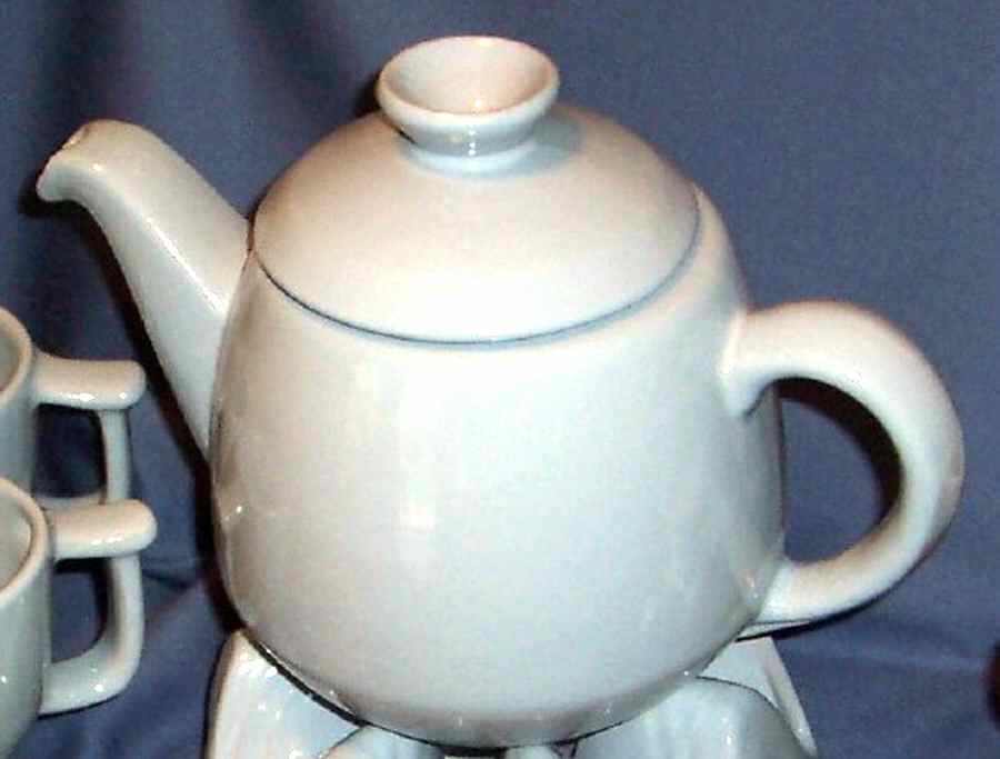 FRP1 Teapot & Lid by Frankoma-1