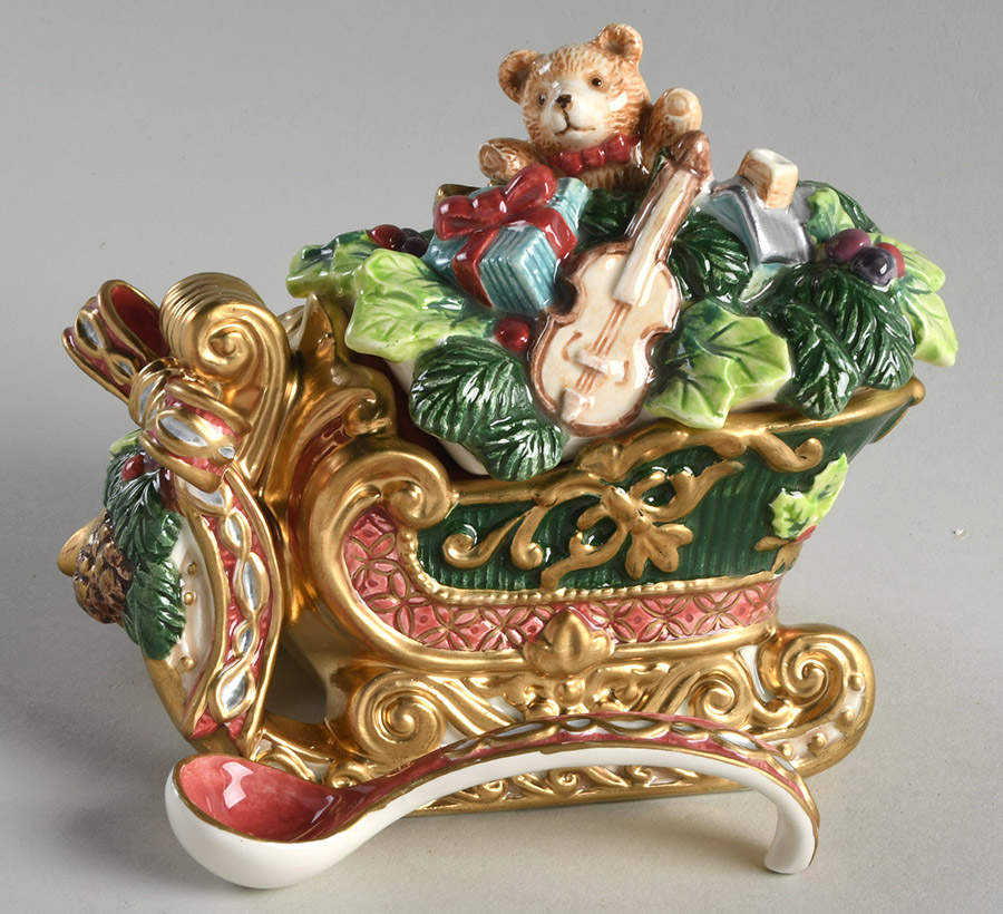 Florentine Christmas (Giftware) Sugar Bowl & Lid W/Spoon by Fitz & Floyd-1