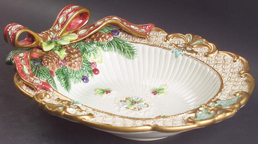 Florentine Christmas (Giftware) 10" Oval Vegetable Bowl by Fitz & Floyd-1