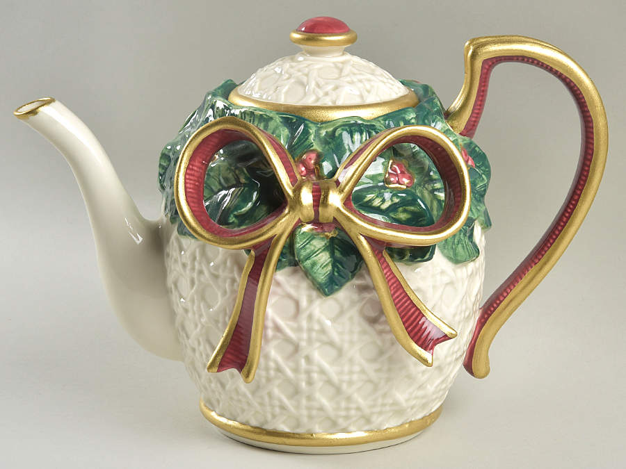 Holiday Leaves Teapot & Lid by Fitz & Floyd-1