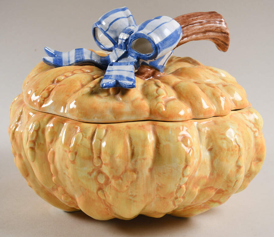 Vegetable Bowquet Tureen &  Lid by Fitz & Floyd-1