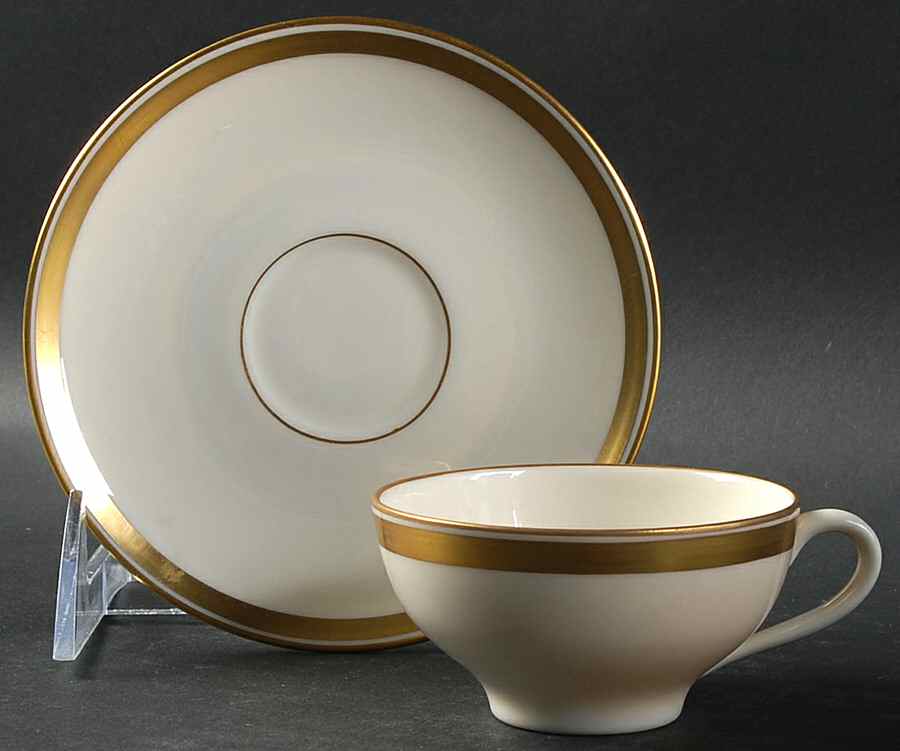 FRL9 Flat Demitasse Cup & Saucer Set by Lunning, Frederik-1