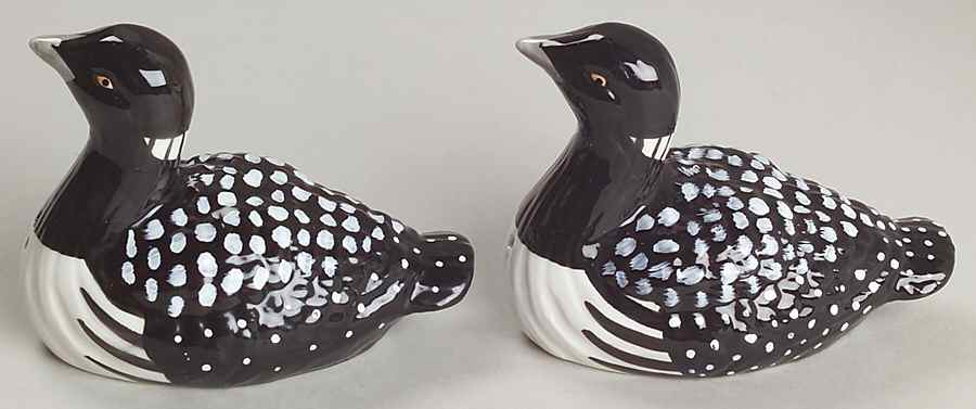 Loon Lake Figural Salt & Pepper Set by Folkcraft-1