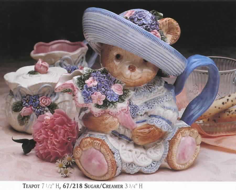 Hydrangea Bears Teapot & Lid by Fitz & Floyd-1