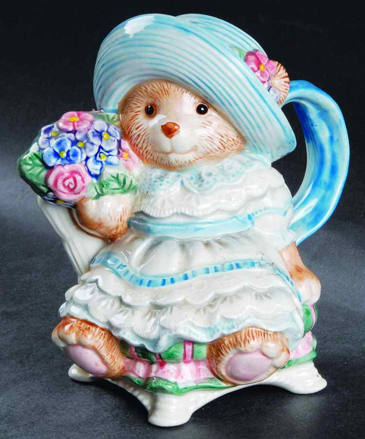 Hydrangea Bears Creamer by Fitz & Floyd-1