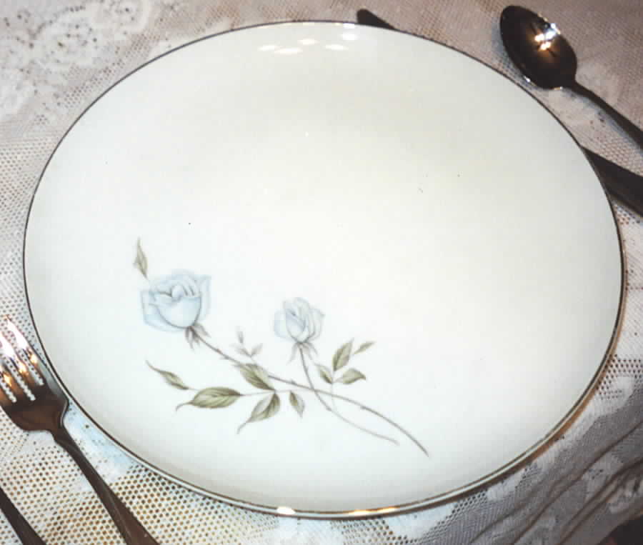 Chateau Dinner Plate by Fine China of Japan-1