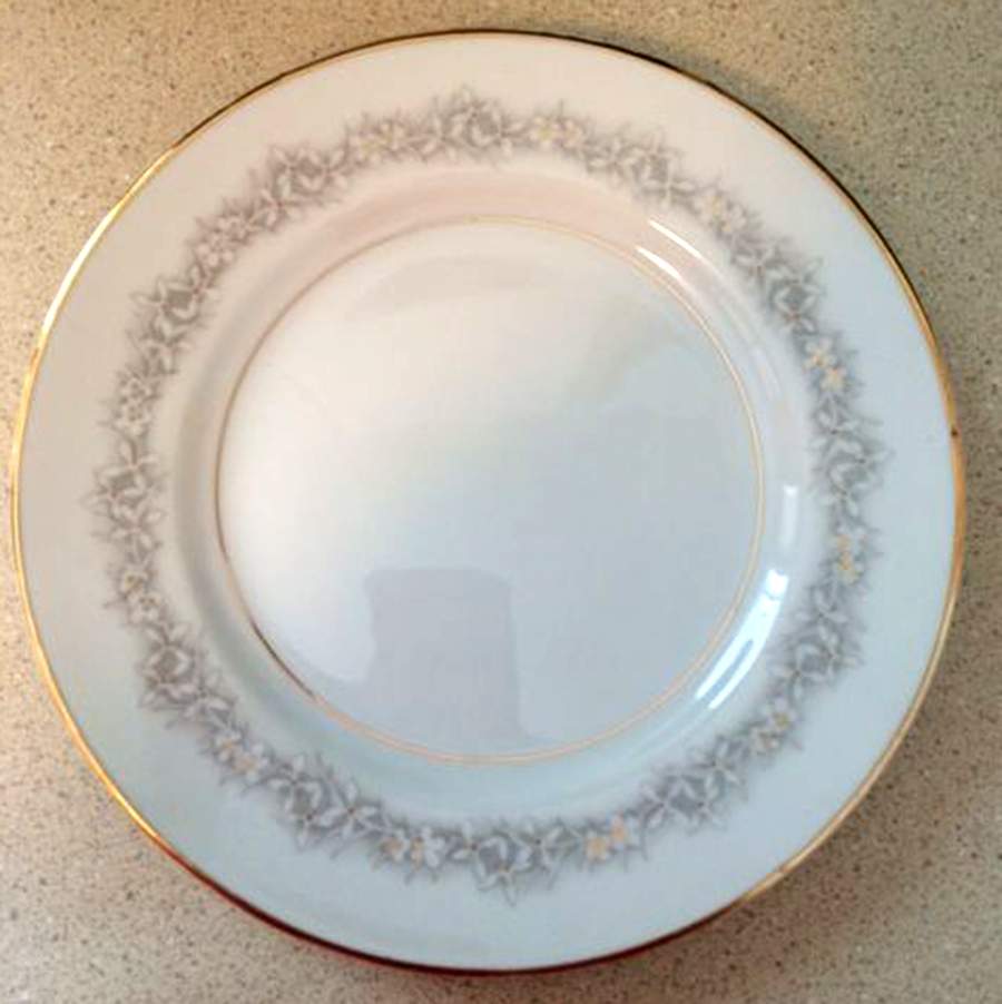 Renea Dinner Plate by Fine China of Japan-1