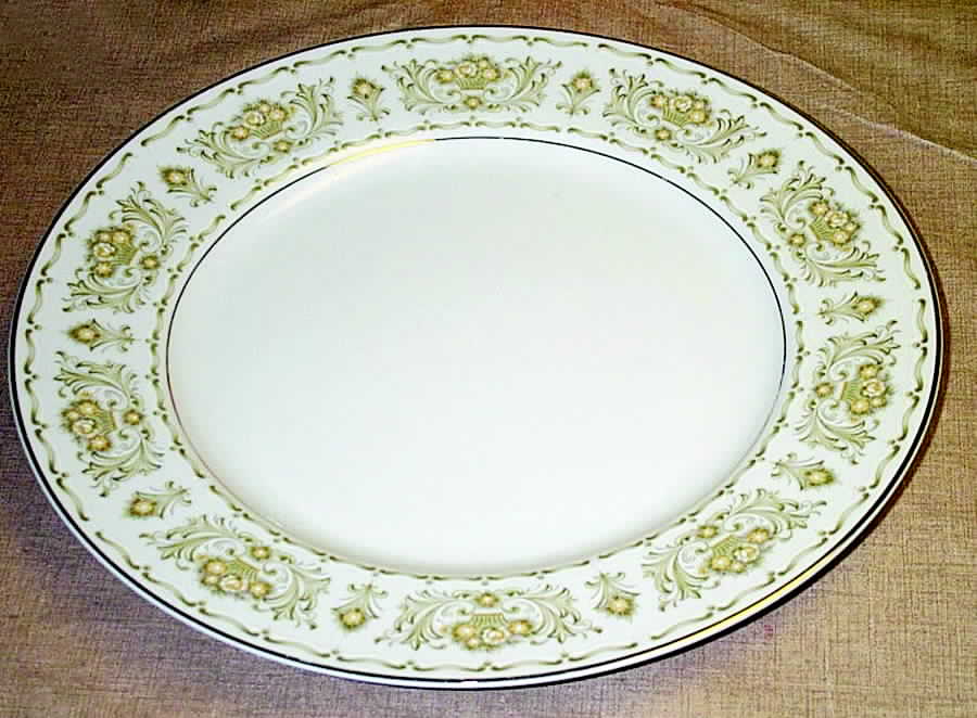 Richelieu Dinner Plate by Fine China of Japan-1