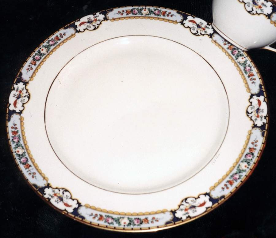 22593 Dinner Plate by Fraureuth-1