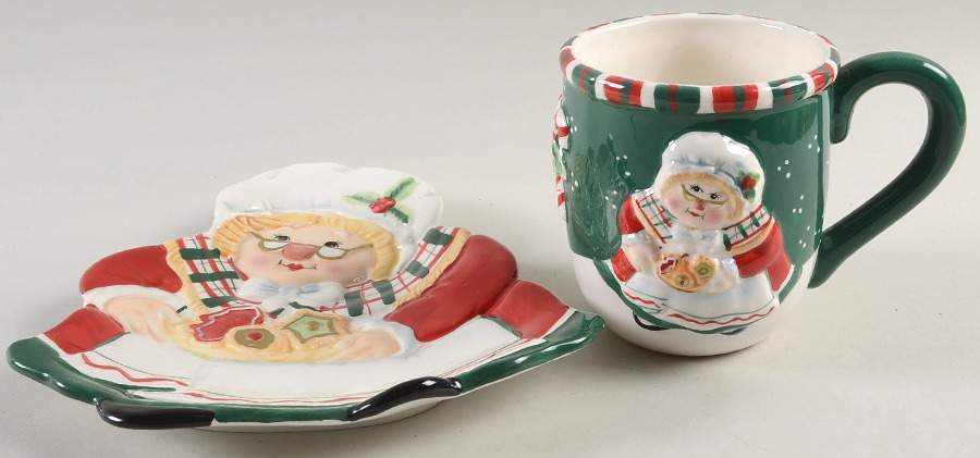 Plaid Christmas Canape Plate & Mug Set by Fitz & Floyd-1