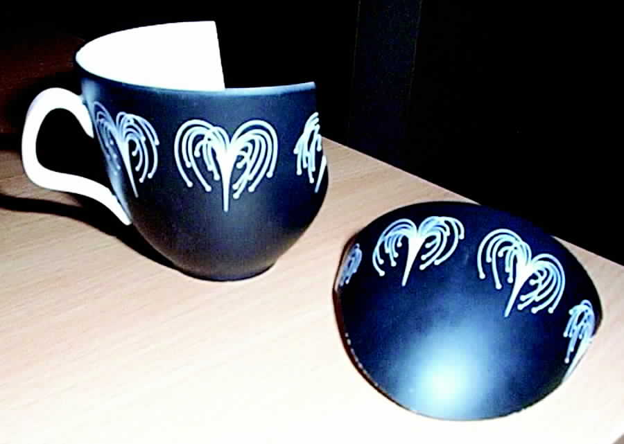 Domino Flat Cup by Foley-1