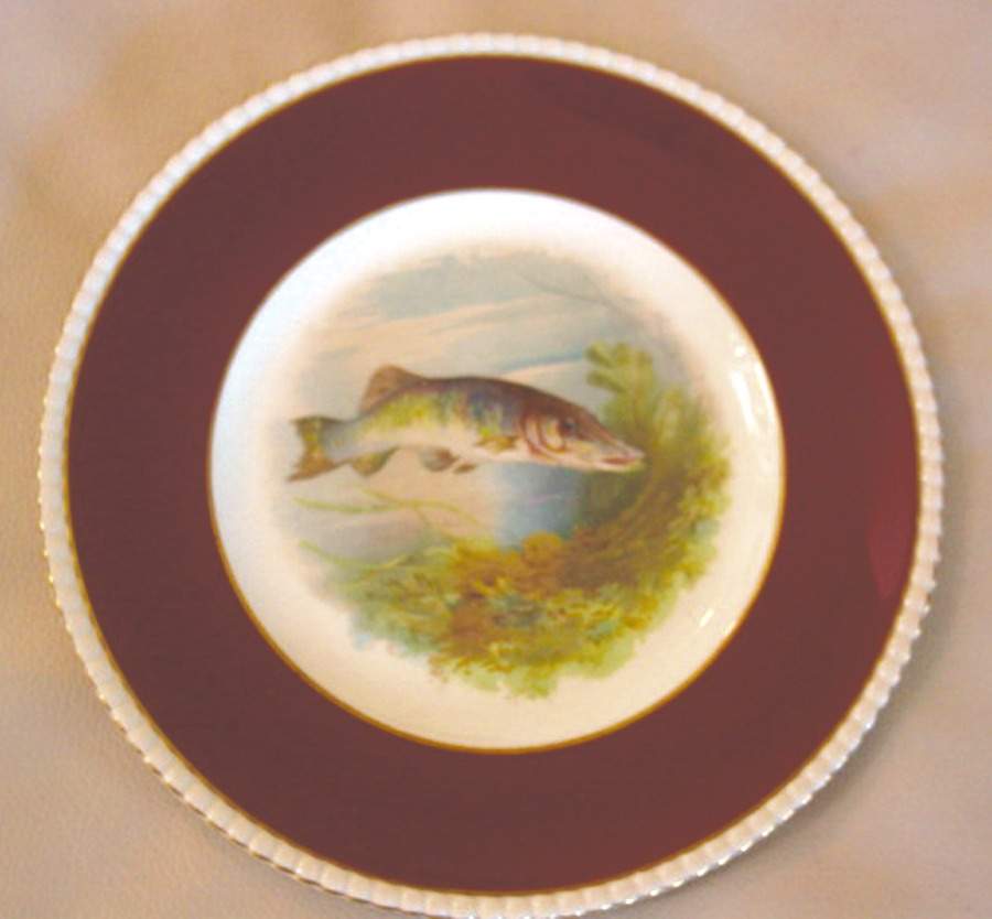 FON85 Burgundy Dinner Plate by Fondeville-1