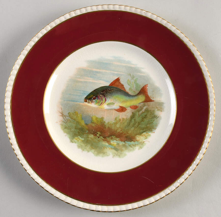 FON85 Burgundy Luncheon Plate by Fondeville-1