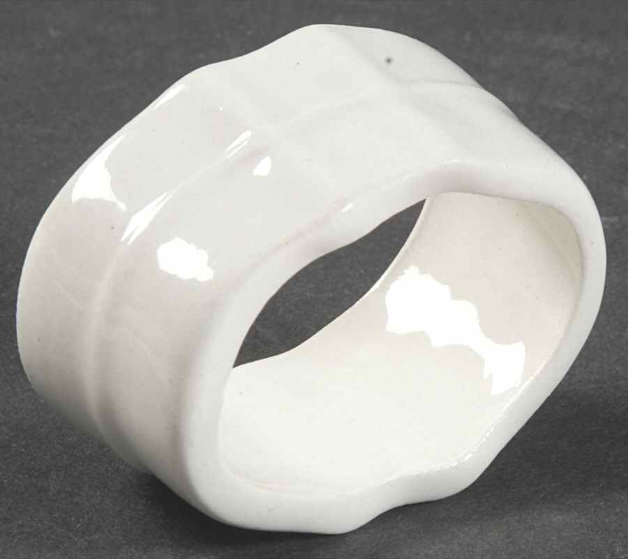 French Buffet Napkin Ring by Farberware-1