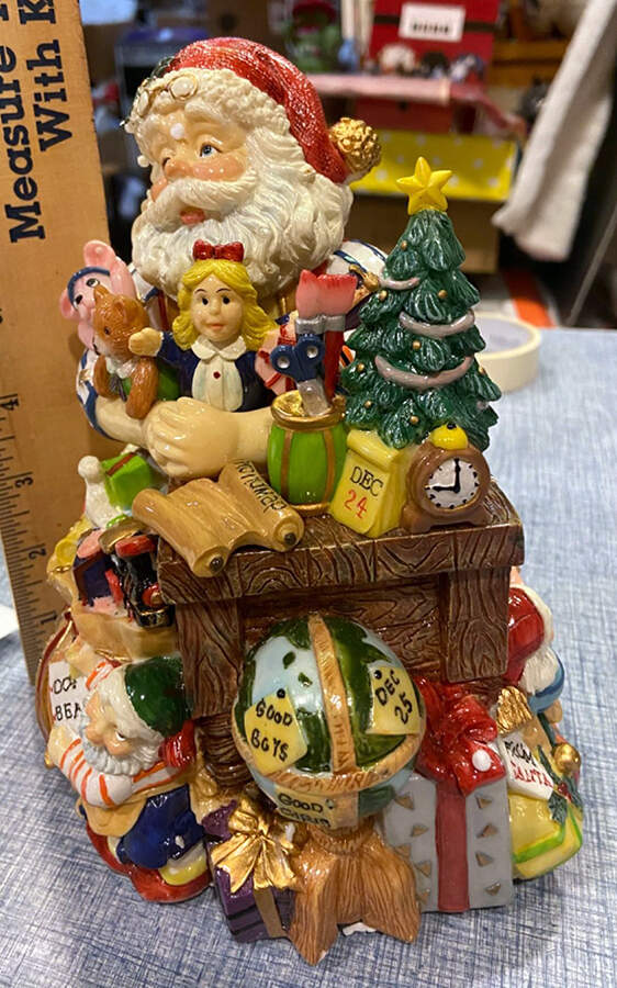 Santa's Magic Workshop Musical Figurine by Fitz & Floyd-1