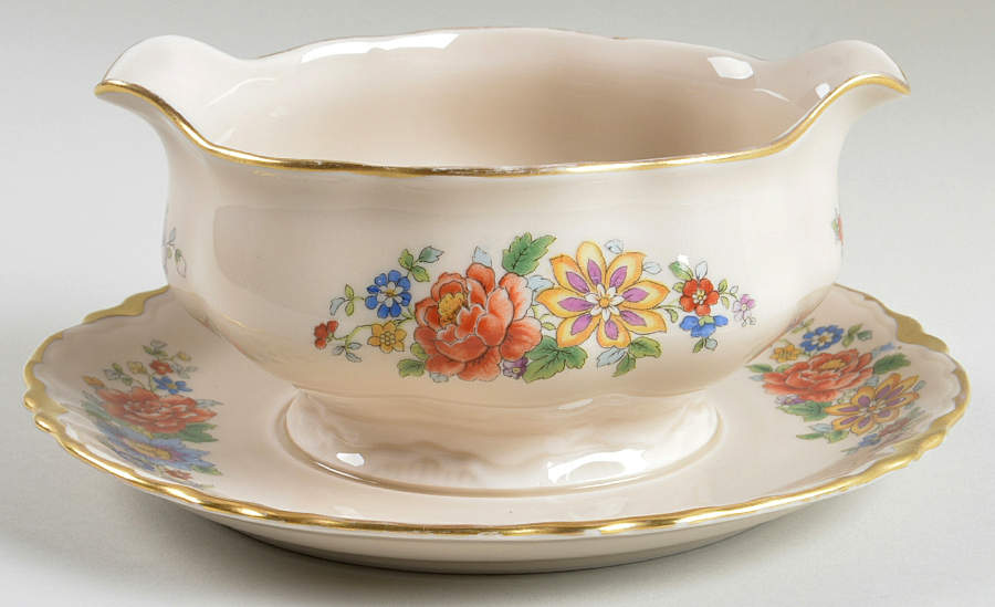 FRF4 Gravy Boat with Attached Underplate by Fraunfelter-1