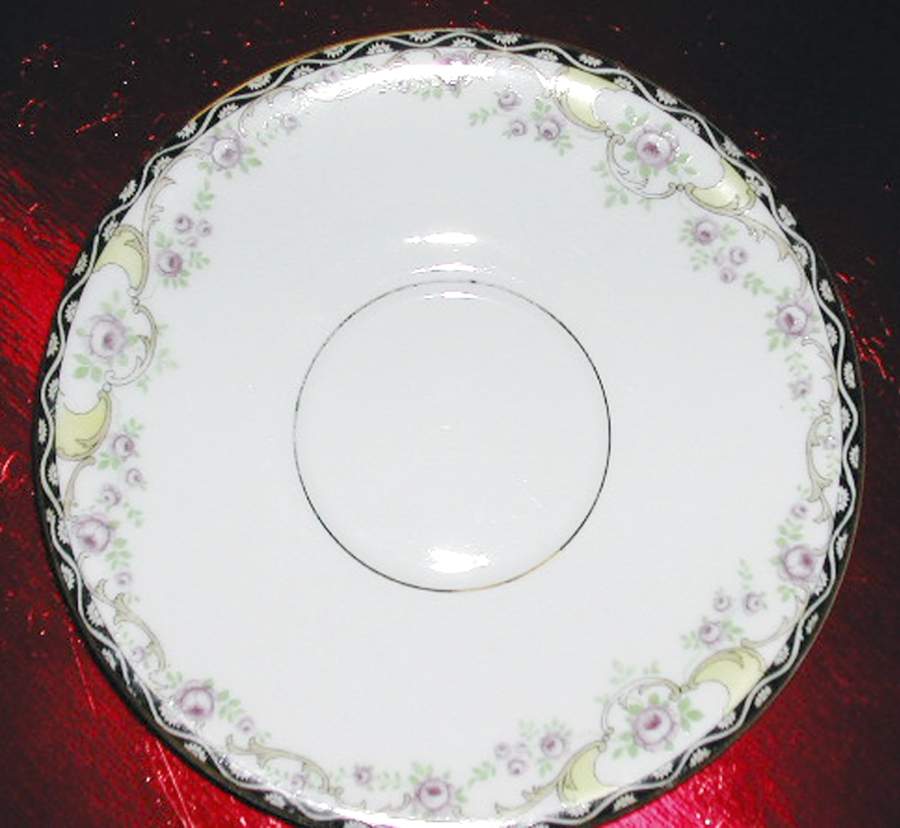 15514 Saucer by Fraureuth-1