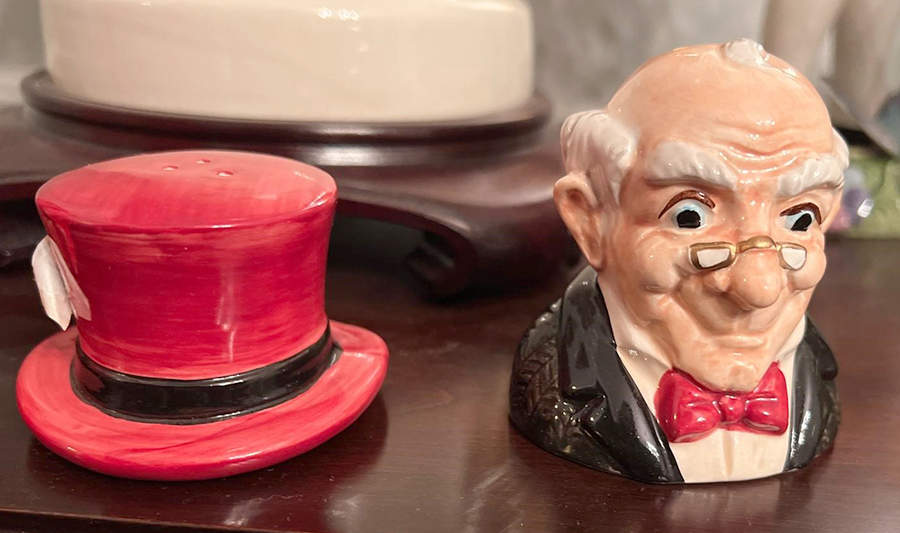 Christmas Carol Figural Salt & Pepper Set by Fitz & Floyd-1