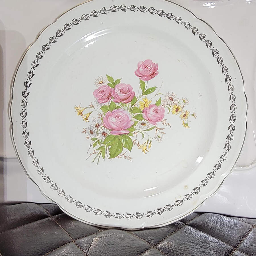 FSX106 Luncheon Plate by French Saxon-1