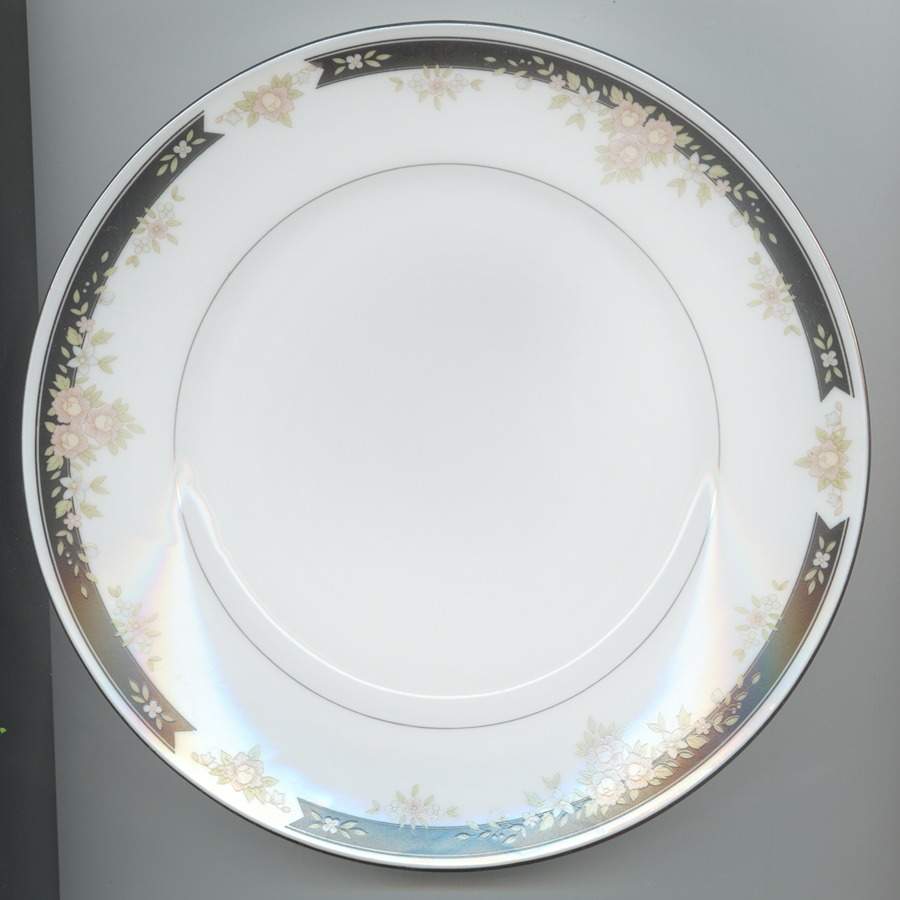 TRS31 Salad Plate by Trisa-1